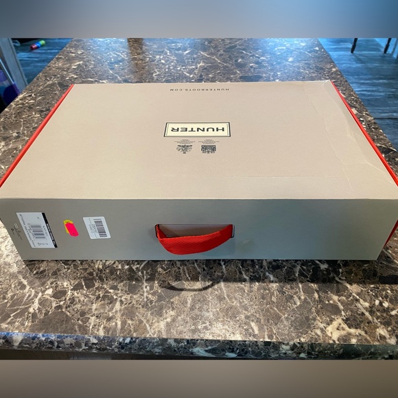 Hunter Women’s Original Tall Rain Boots - Picture 3 of 9